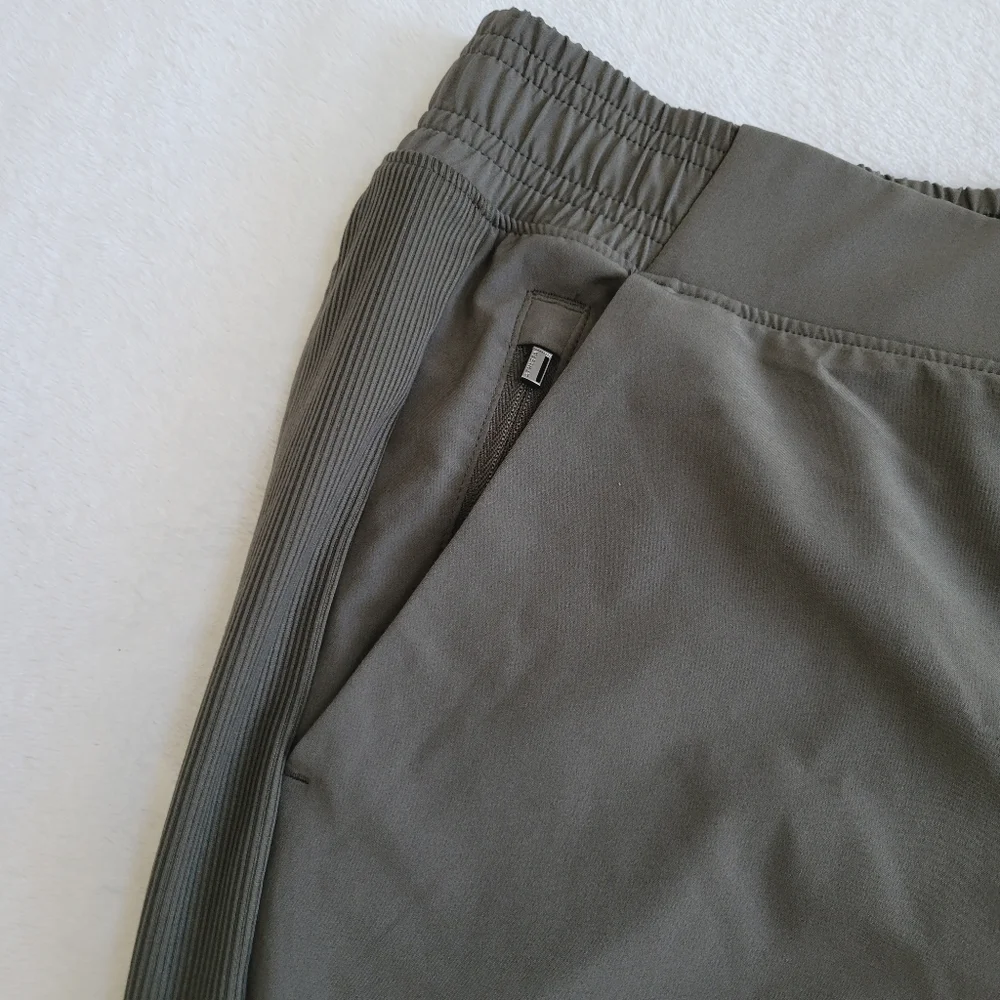 Athleta Brooklyn Ankle Pants Jogger Travel Casual‎ Pants Size 12
